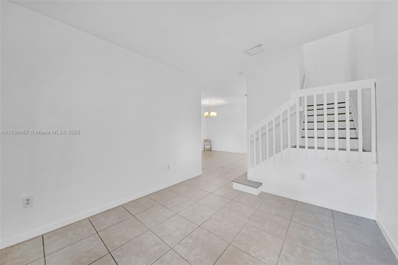 VILLAS AT PORTOFINO EAST - Residential Lease