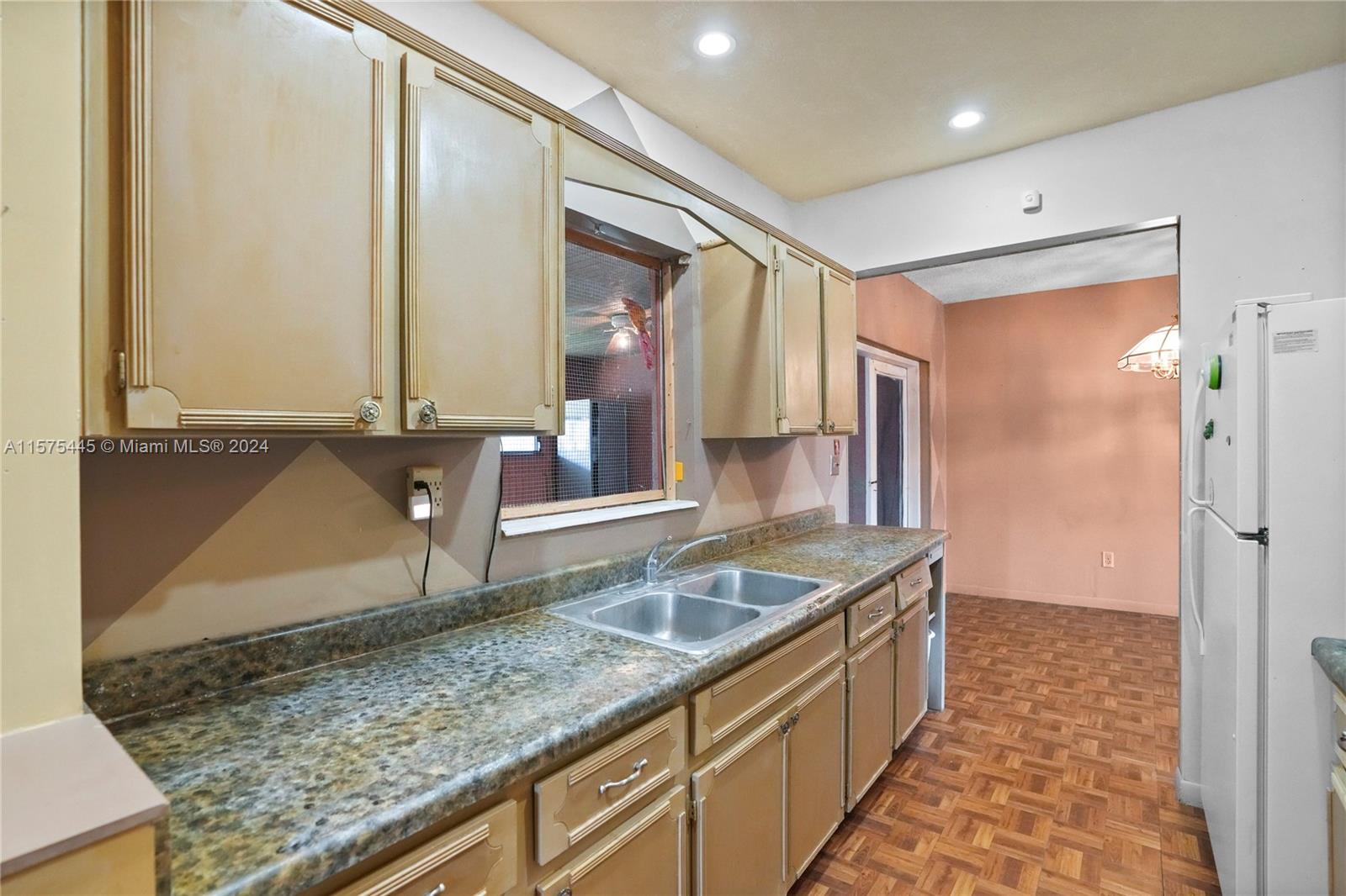 PALMLAND HOMES SOUTH NO 4 - Residential