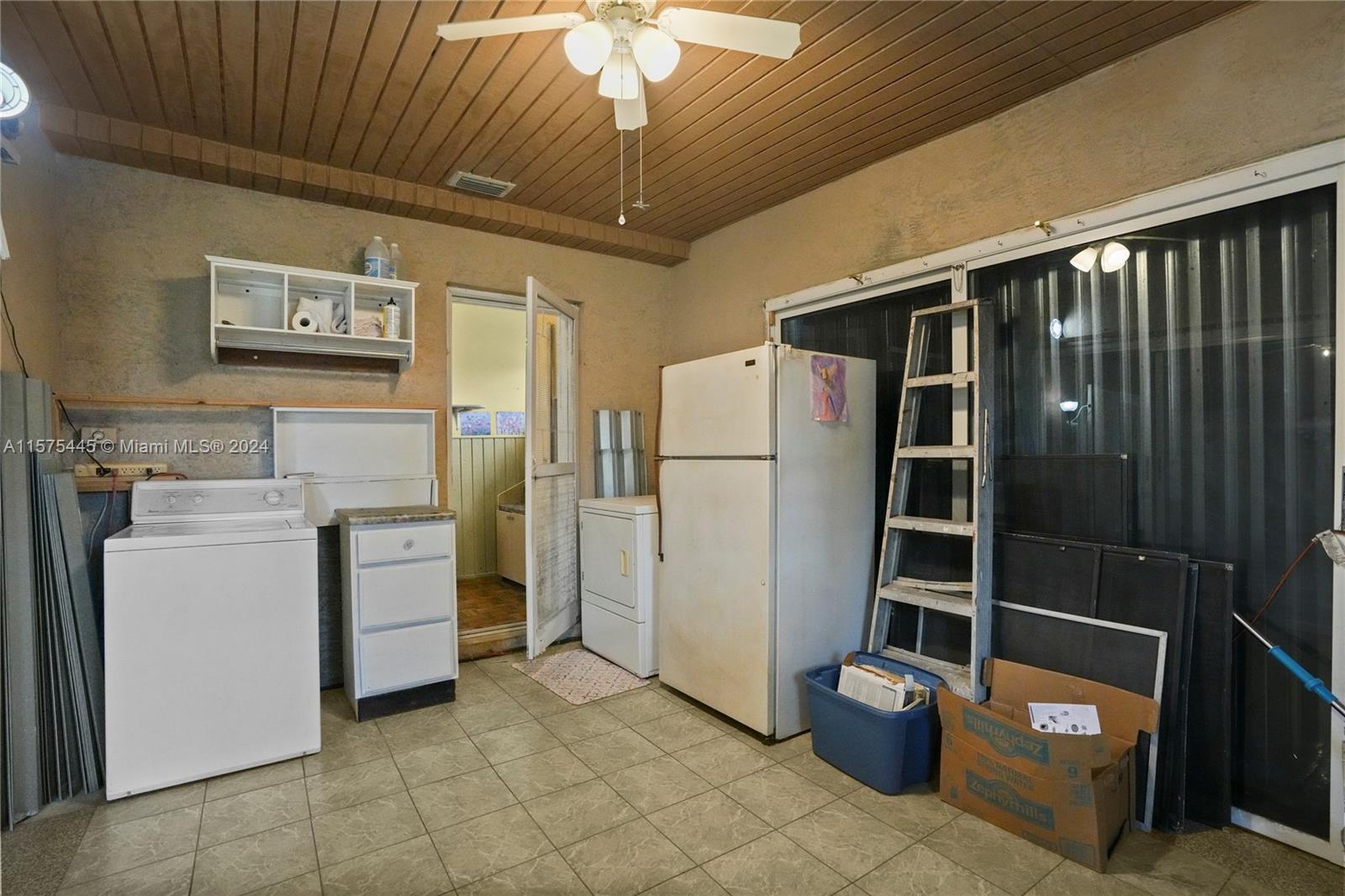 PALMLAND HOMES SOUTH NO 4 - Residential