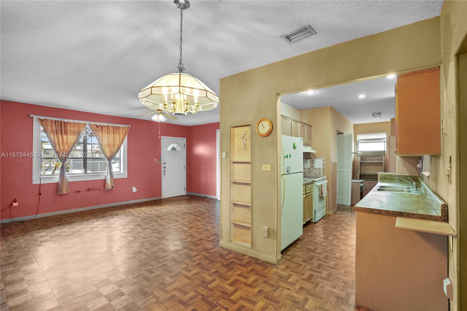 PALMLAND HOMES SOUTH NO 4 - Residential