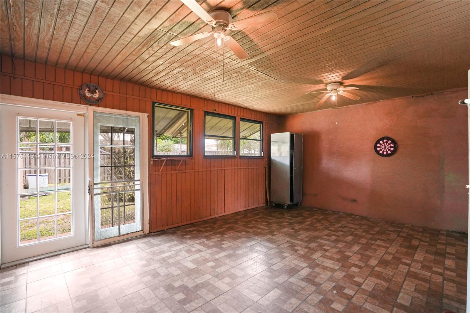 PALMLAND HOMES SOUTH NO 4 - Residential