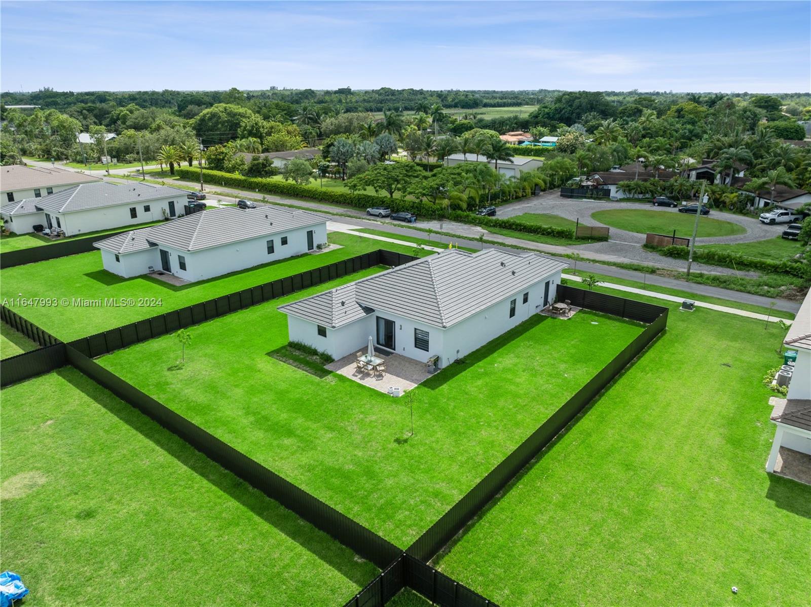 Century Royal Homes - Residential