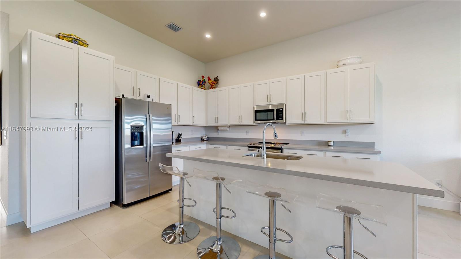 Century Royal Homes - Residential