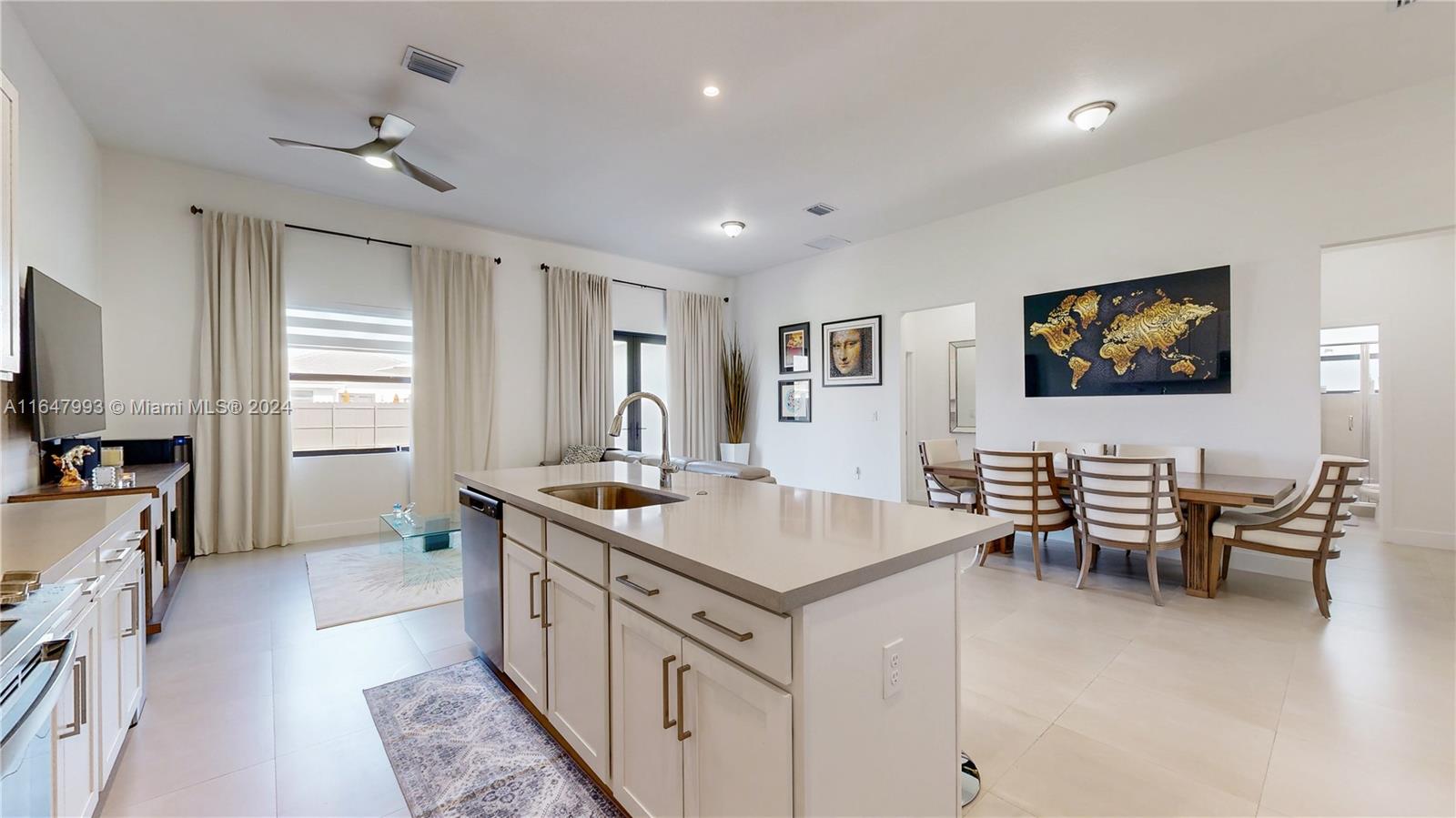 Century Royal Homes - Residential
