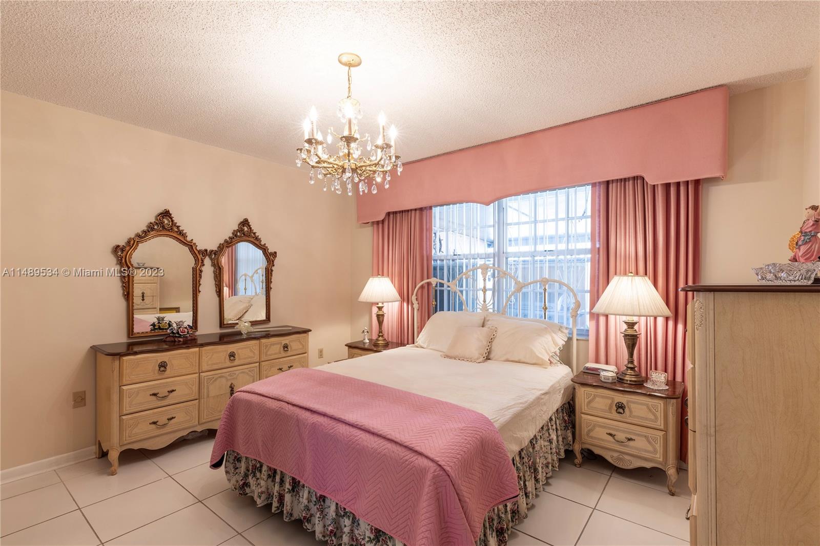 VILLAS OF BIRD GARDENS CO - Residential