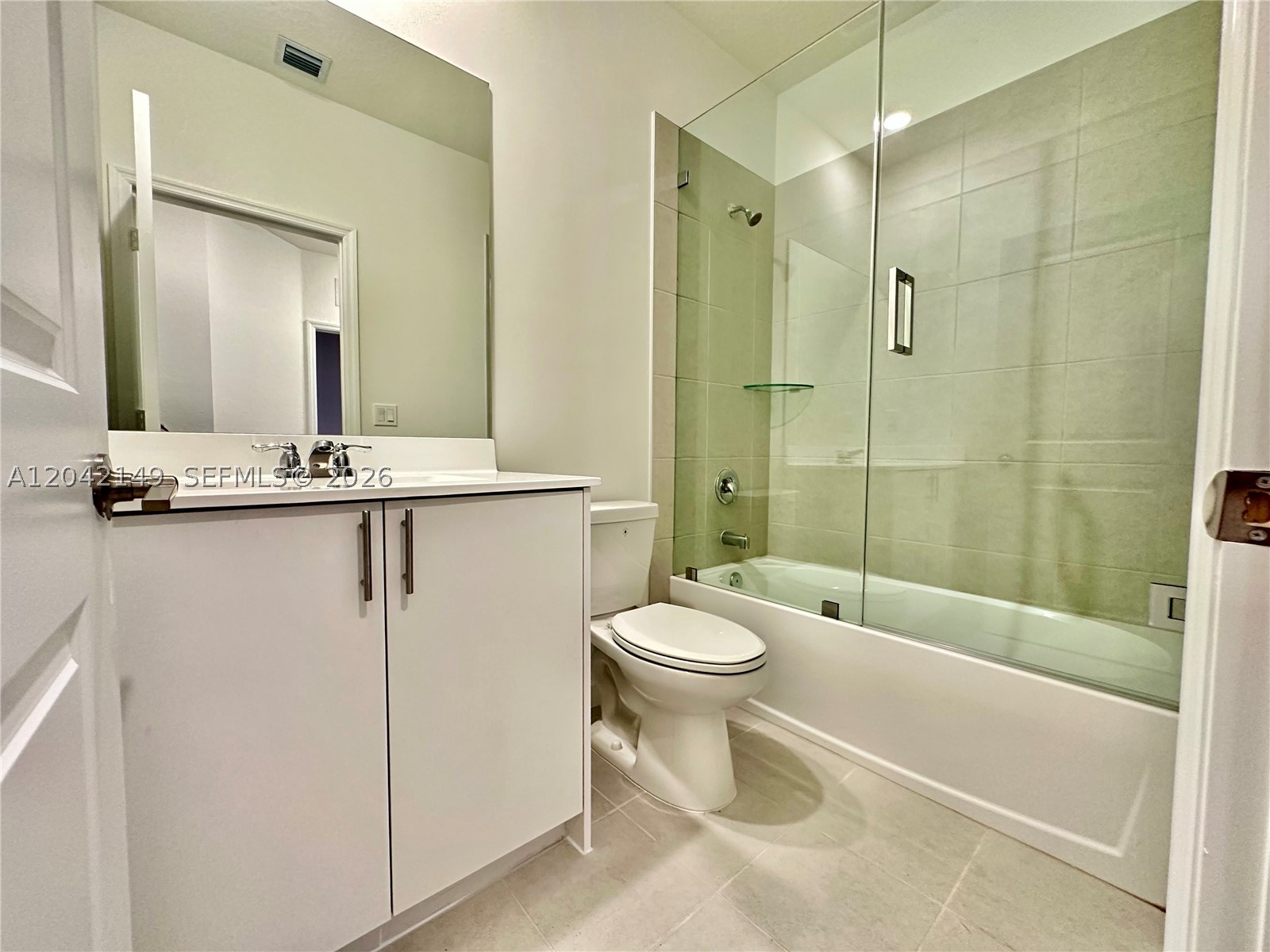 SKYRISE TOWNHOMES - Residential Lease