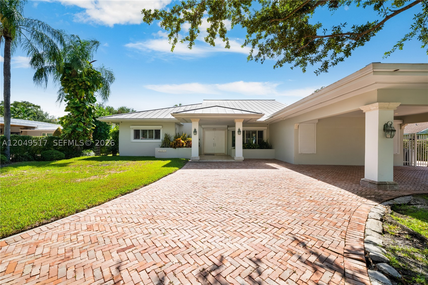 KINGS BAY SUB - Residential Lease