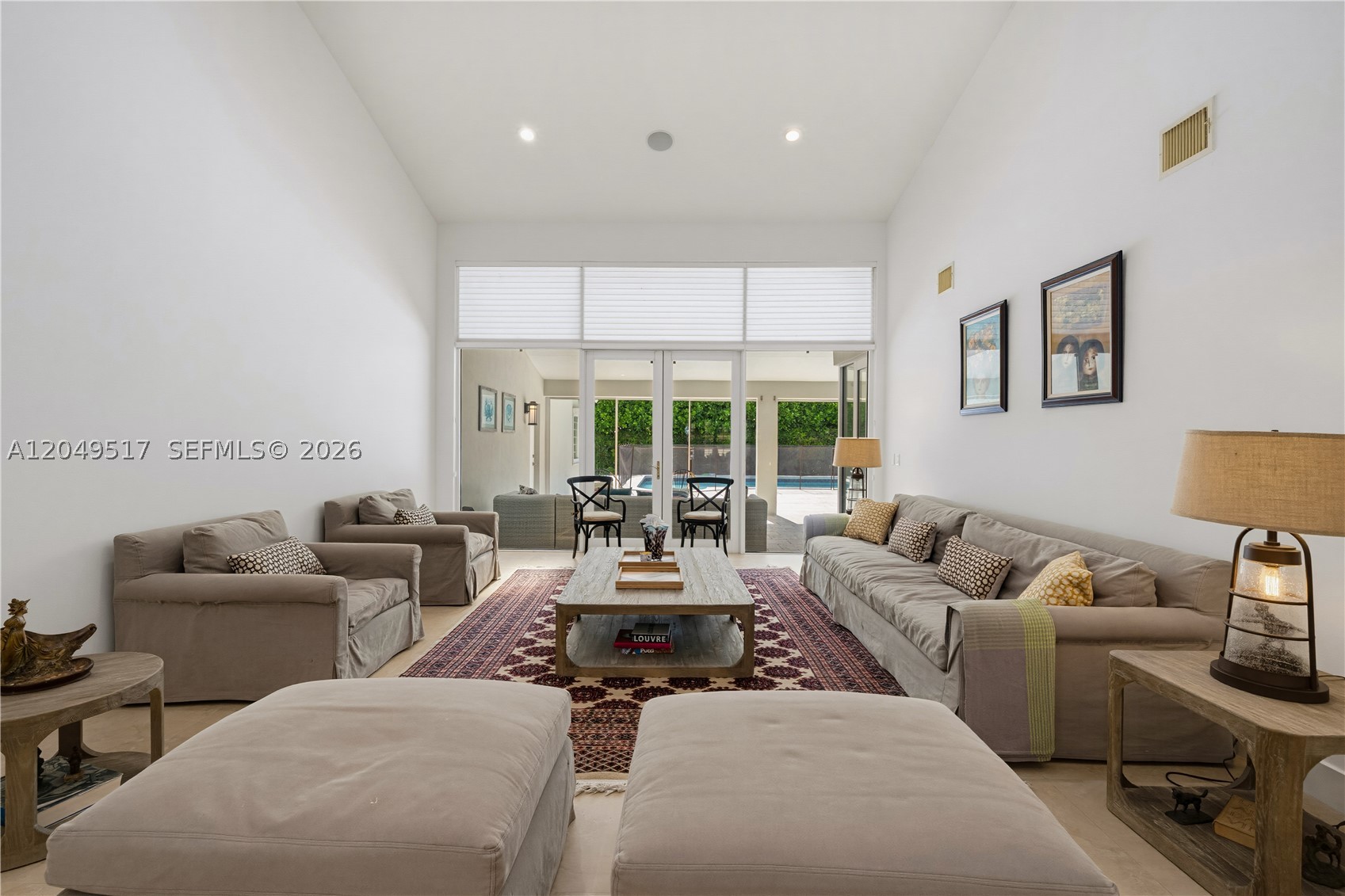 KINGS BAY SUB - Residential Lease