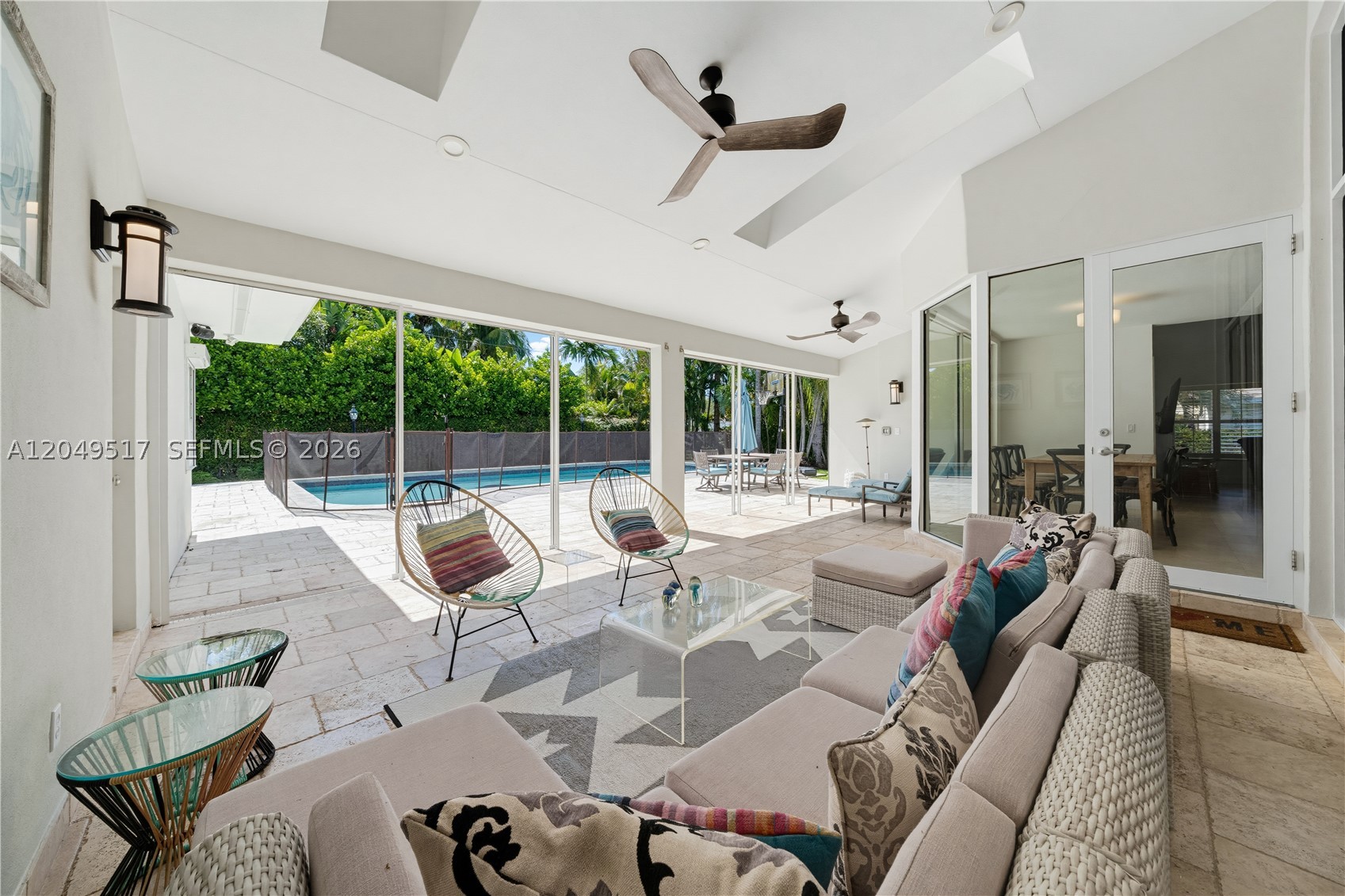 KINGS BAY SUB - Residential Lease