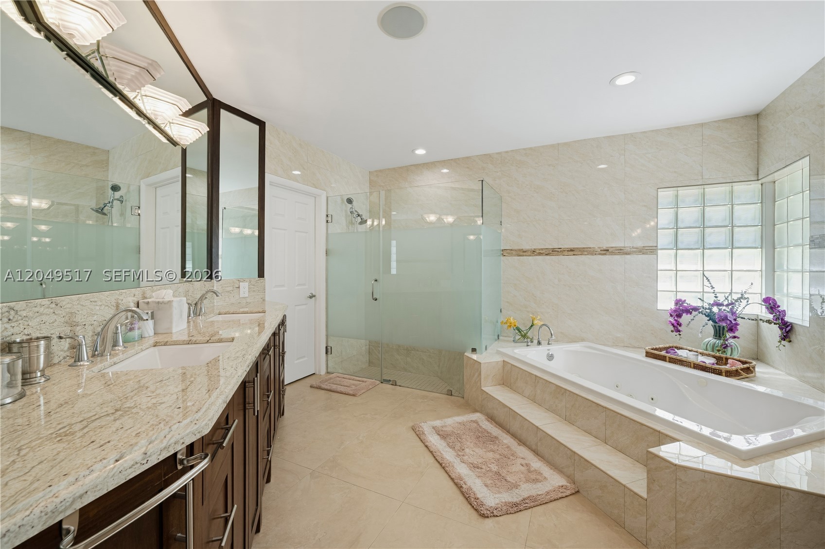 KINGS BAY SUB - Residential Lease
