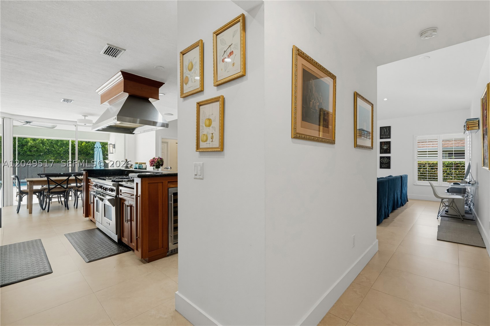 KINGS BAY SUB - Residential Lease