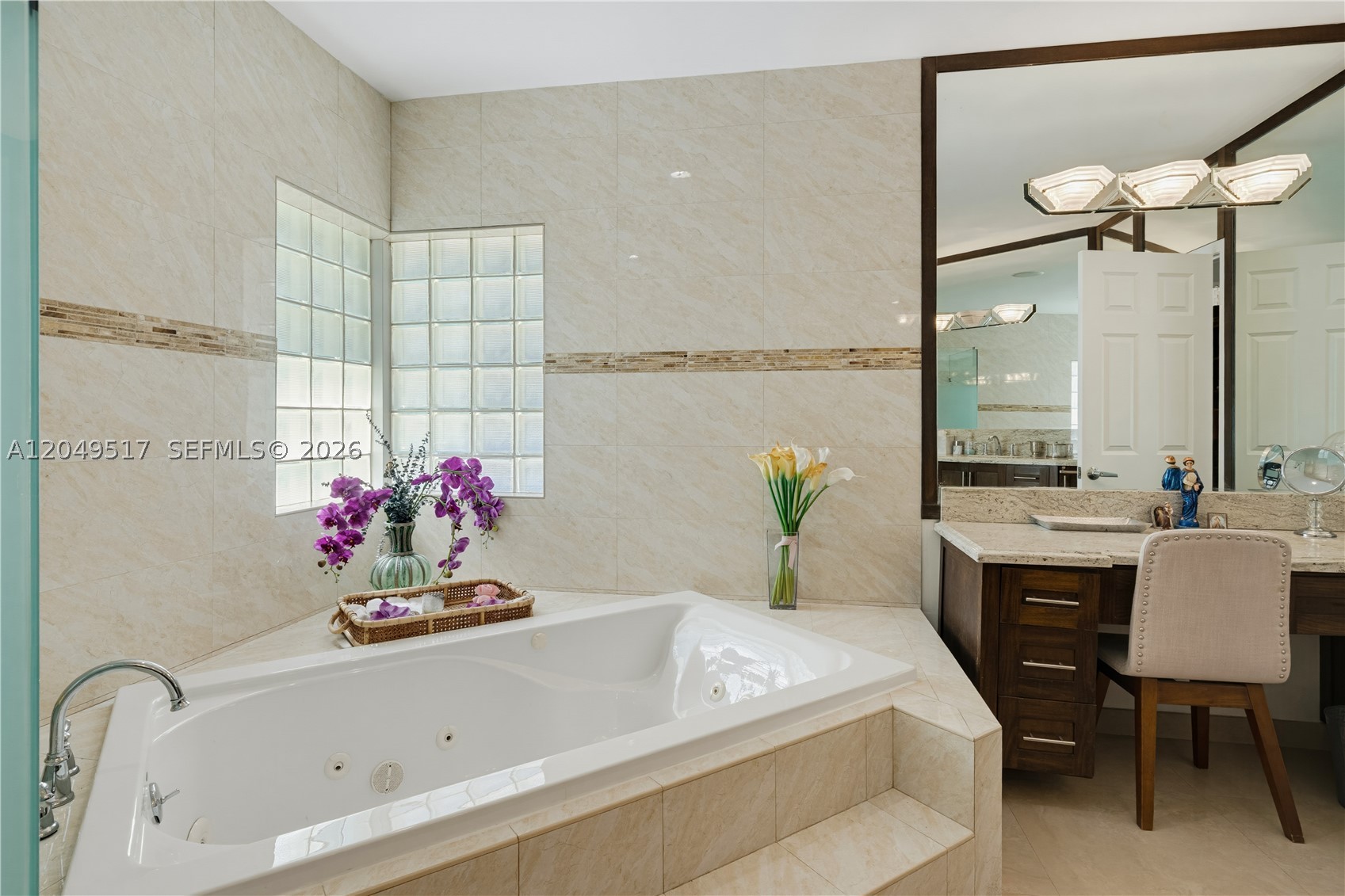 KINGS BAY SUB - Residential Lease