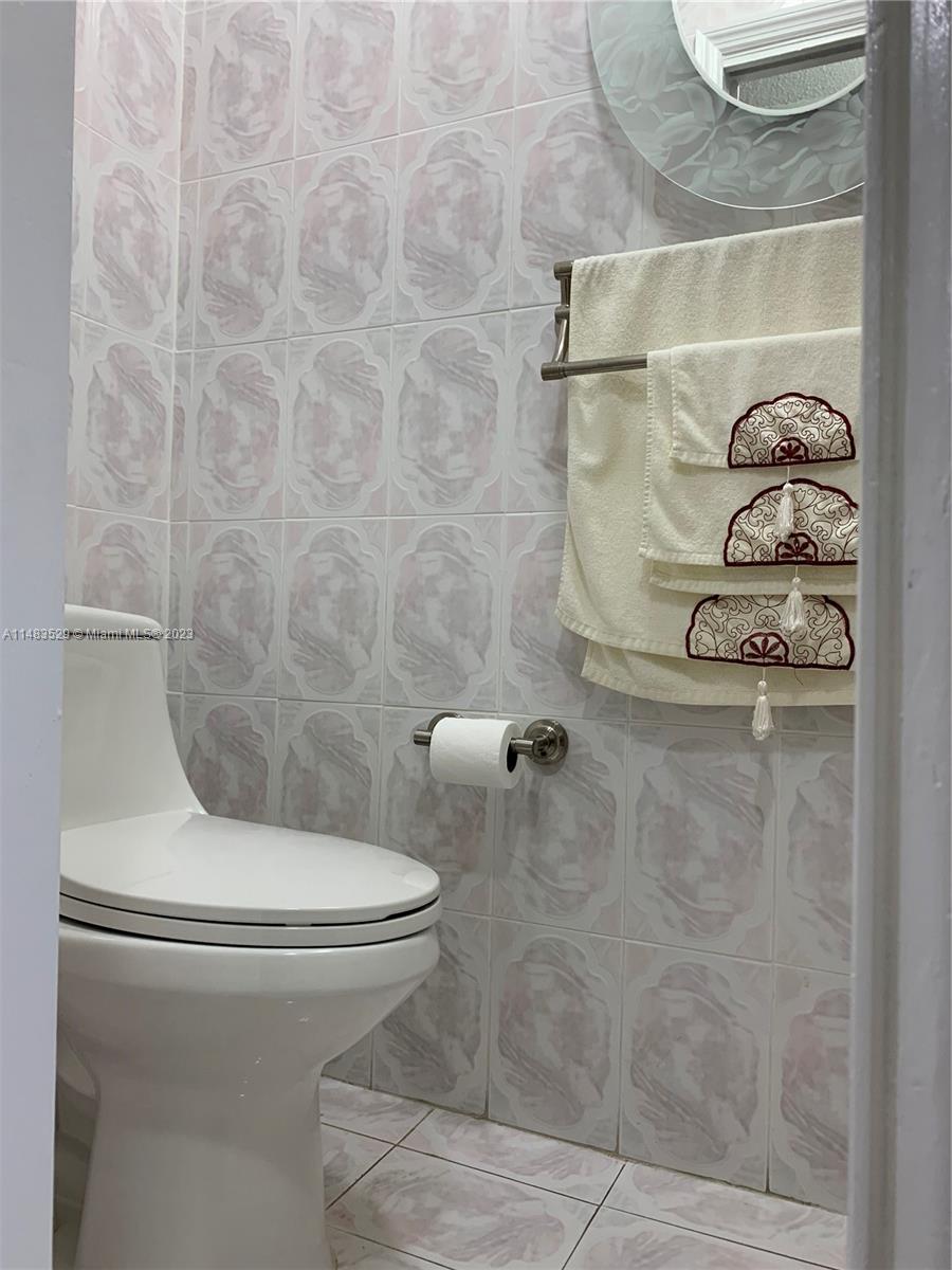 CORANES CONDO - Residential