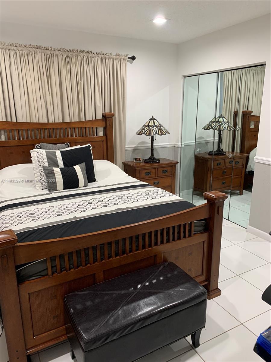 CORANES CONDO - Residential