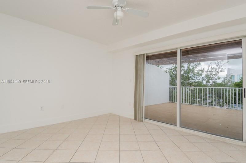 BIRD GROVE CONDO - Residential