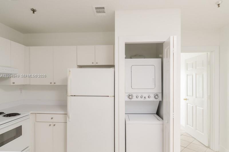 BIRD GROVE CONDO - Residential