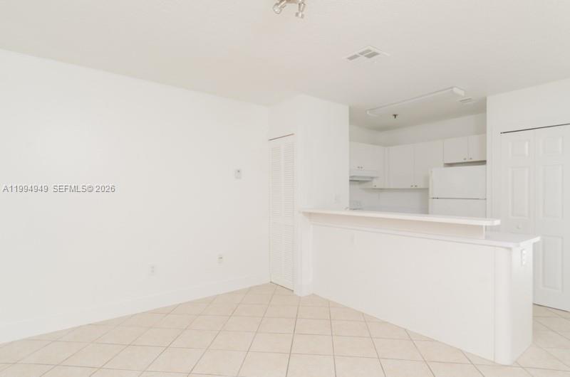 BIRD GROVE CONDO - Residential