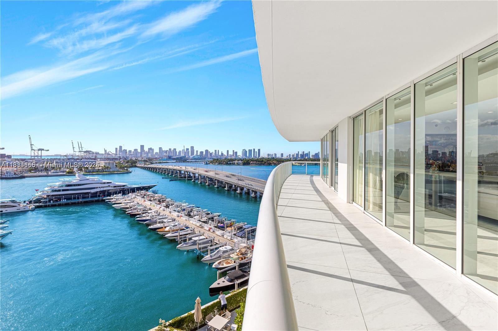 ICON CONDO - Residential