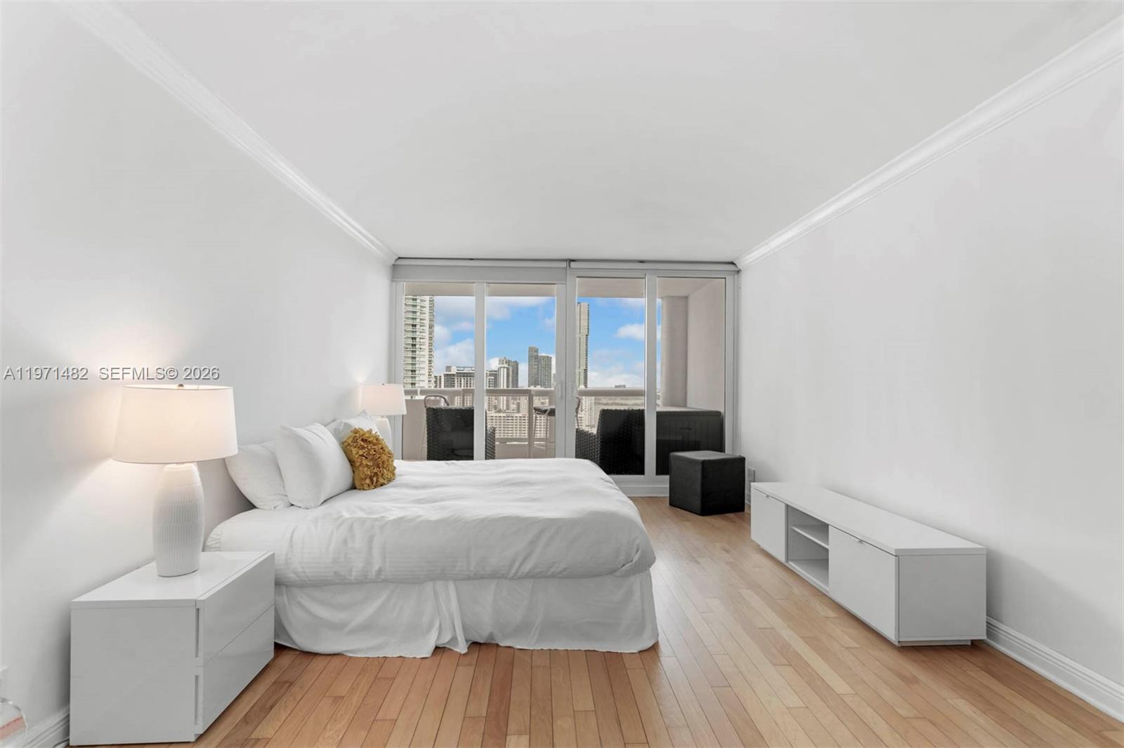 VENETIA CONDO - Residential Lease