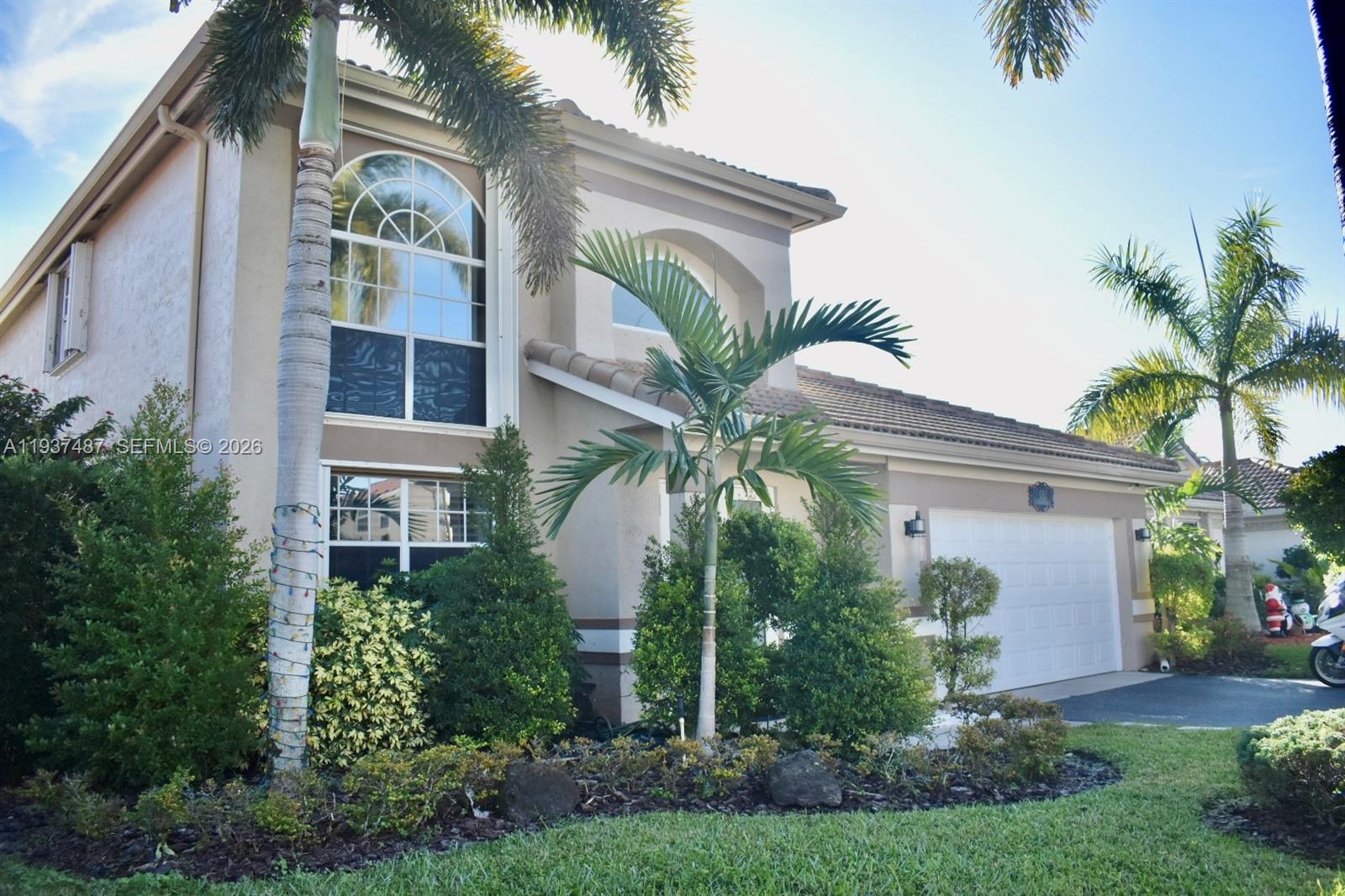 Hard to find, well maintained 4 bedroom, 2.5 bath two story home for rent. Featuring a master bedroom downstair. Large gourmet kitchen with stainless-steel appliances, granite and wood cabinetry. This home comes with 18x18 marble floors and hardwood floors in the bedrooms. Main entrance featuring high ceilings and plantation shutters. Enjoy a quite spacious second floor with 3 bedrooms, a full bathroom and a loft area. Step outside to your private backyard oasis and enjoy outdoor living with full size pool (new pool heater) and a pergola ideal for outside reunions. The backyard is fully fenced providing a lot of privacy. This home comes with accordion Hurricane Shutters and new hurricane approved main and garage door. Home has a 2 car garage plus space for 2 more outside. This neighborhood is located very close to sawgrass mall, I-75 and I-595. Please contact agent for more info. All offers need to have proof of funds, loan's approval.