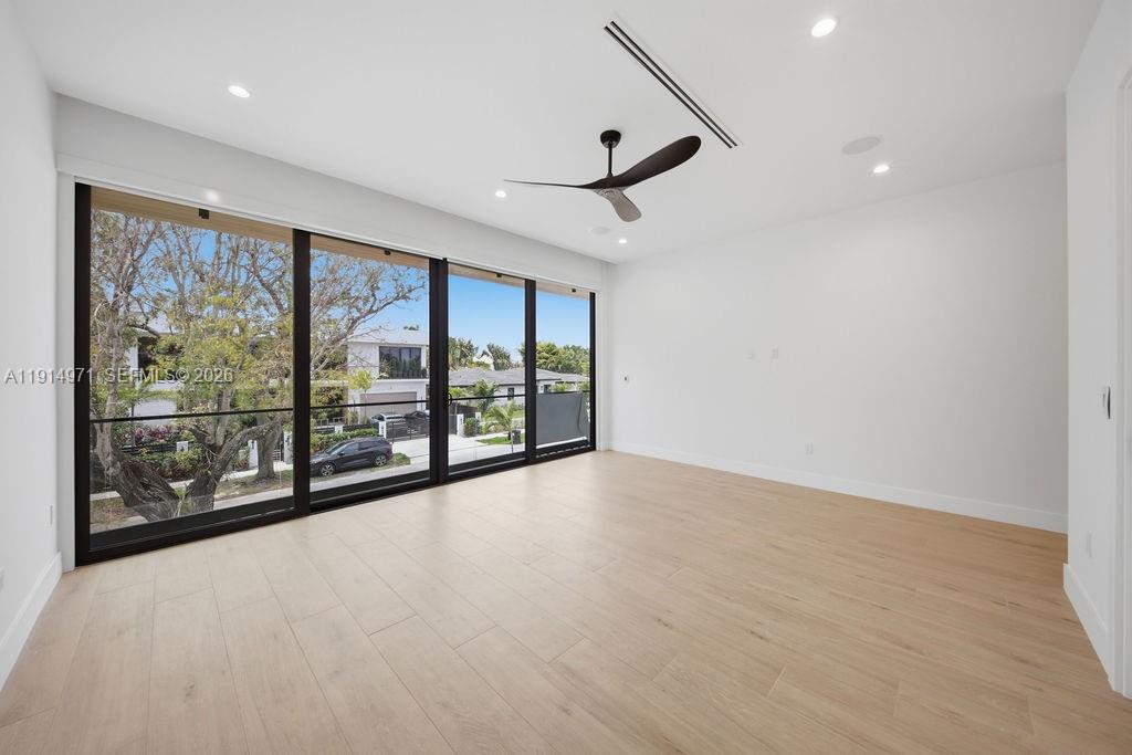 VICTORIA PARK - Residential