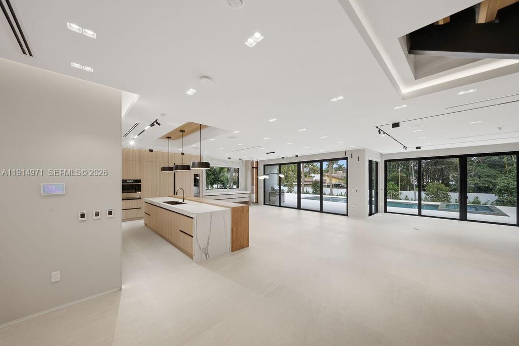 VICTORIA PARK - Residential