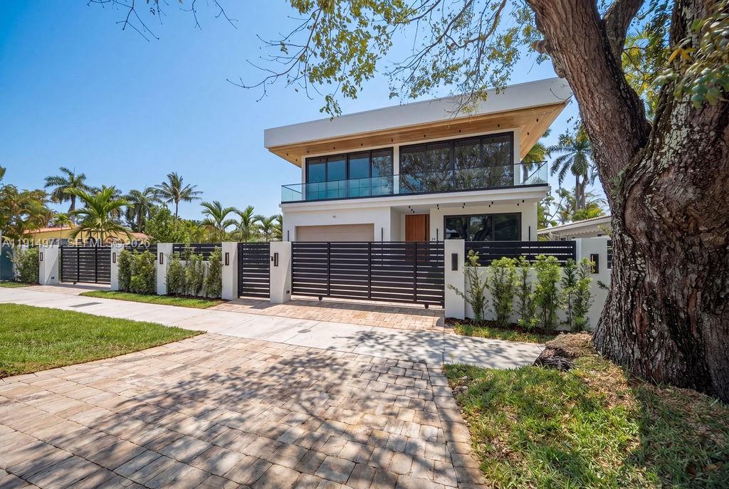 VICTORIA PARK - Residential