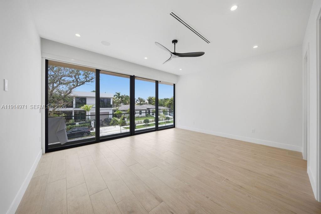 VICTORIA PARK - Residential