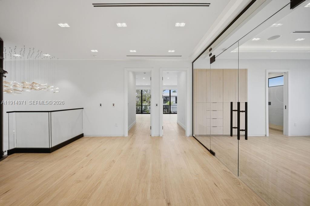 VICTORIA PARK - Residential