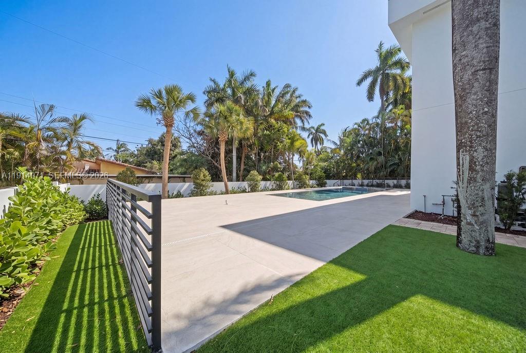VICTORIA PARK - Residential
