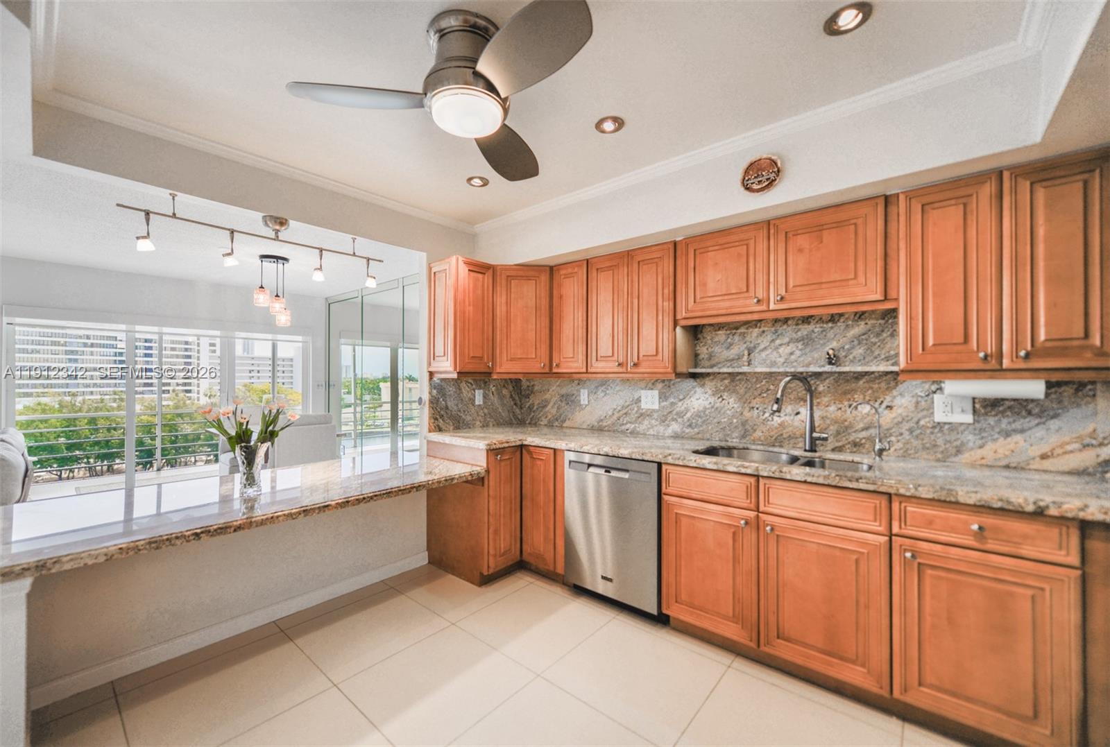 FAIRWAYS RIVIERA NORTH CO - Residential