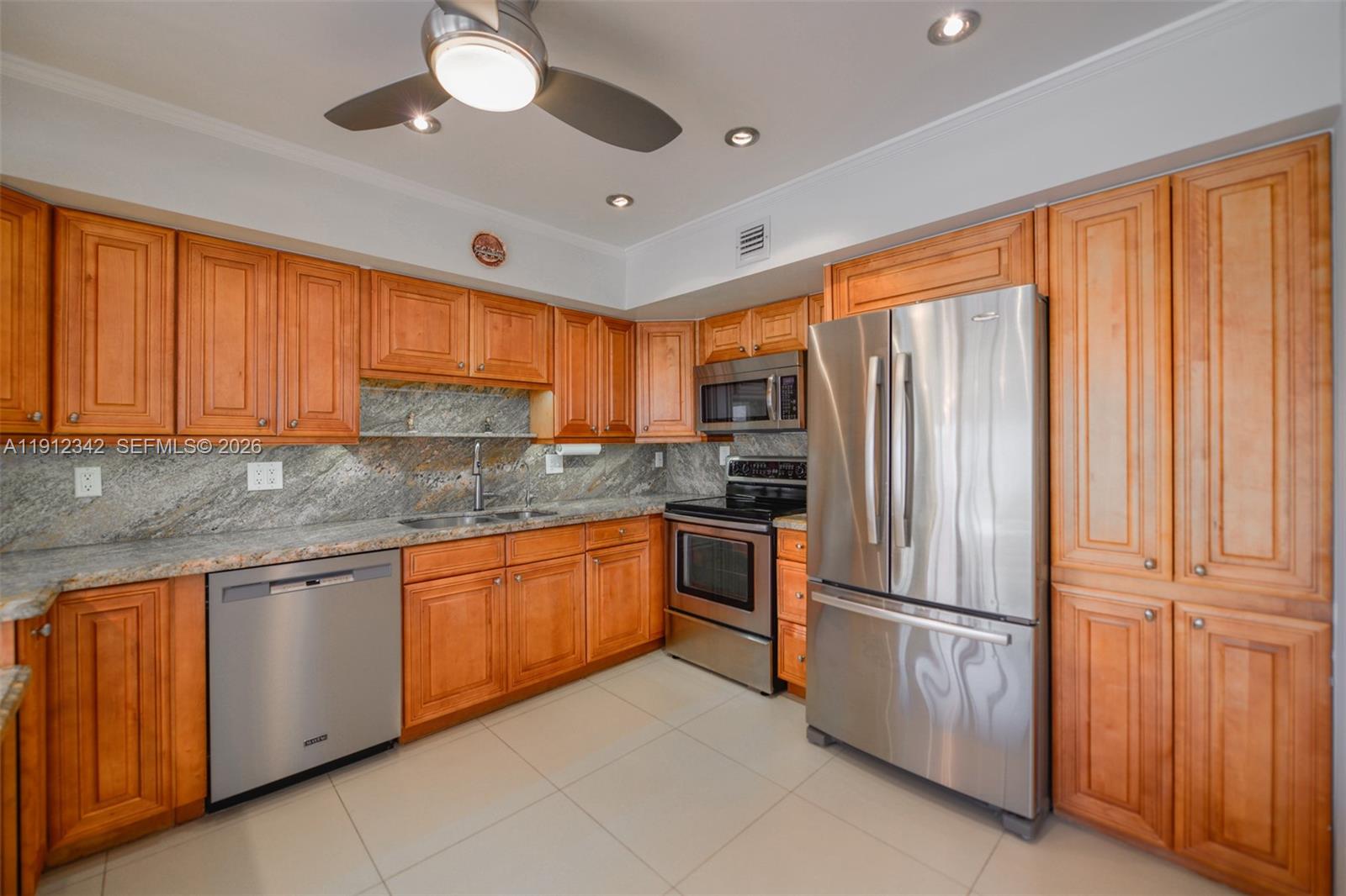 FAIRWAYS RIVIERA NORTH CO - Residential