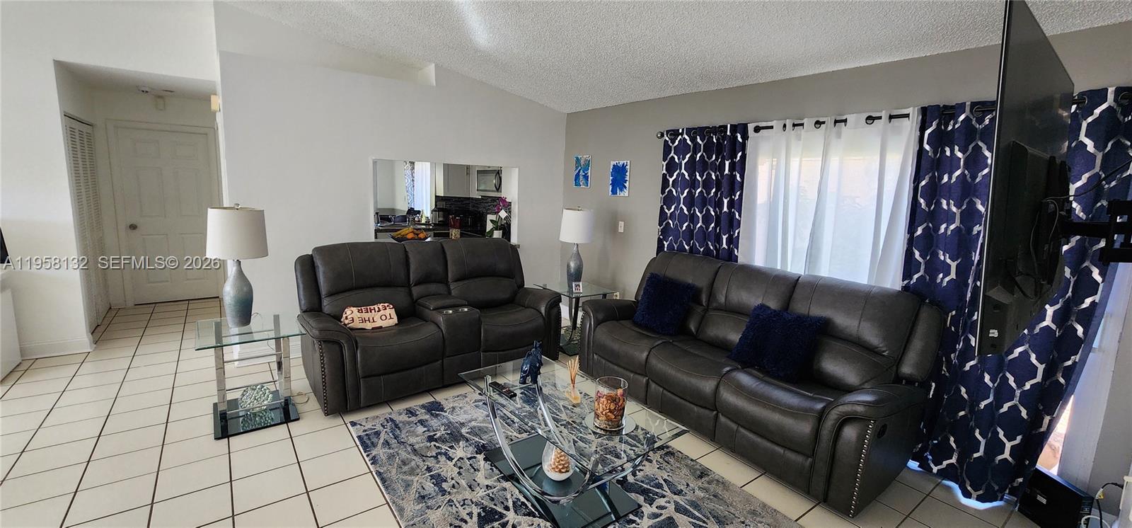 LAKES BY THE BAY SEC 5 - Residential
