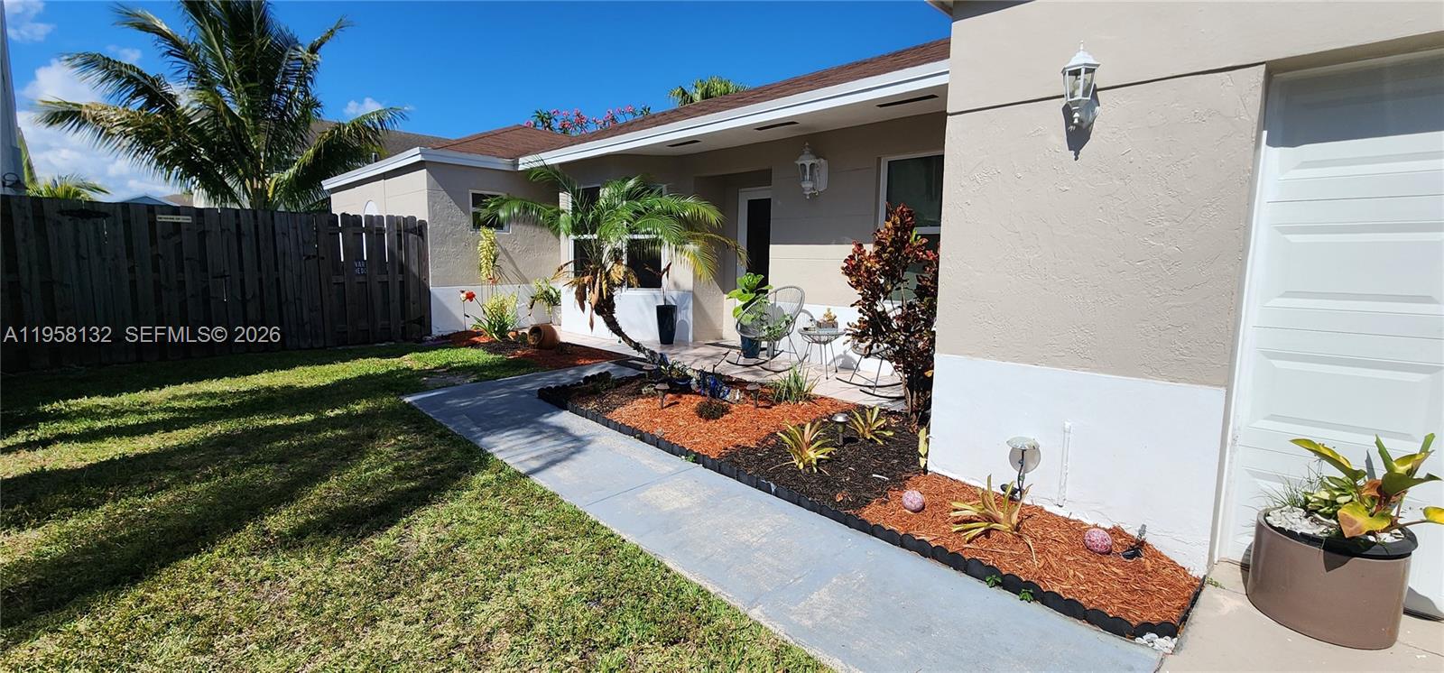 LAKES BY THE BAY SEC 5 - Residential