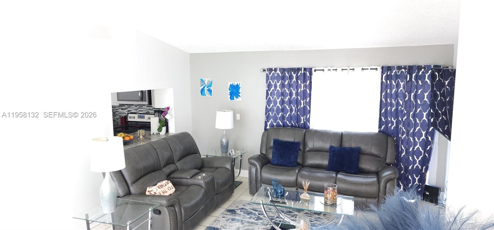 LAKES BY THE BAY SEC 5 - Residential