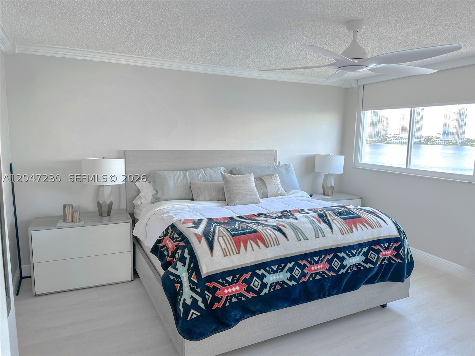 LE MONTCALM CONDO - Residential