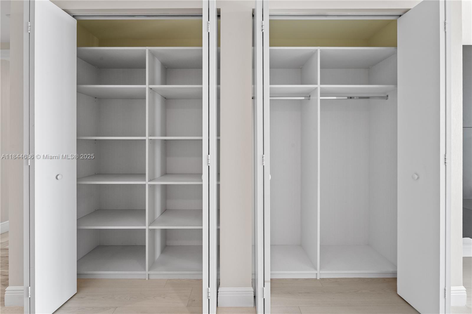 PARQUE TOWERS CONDO - Residential