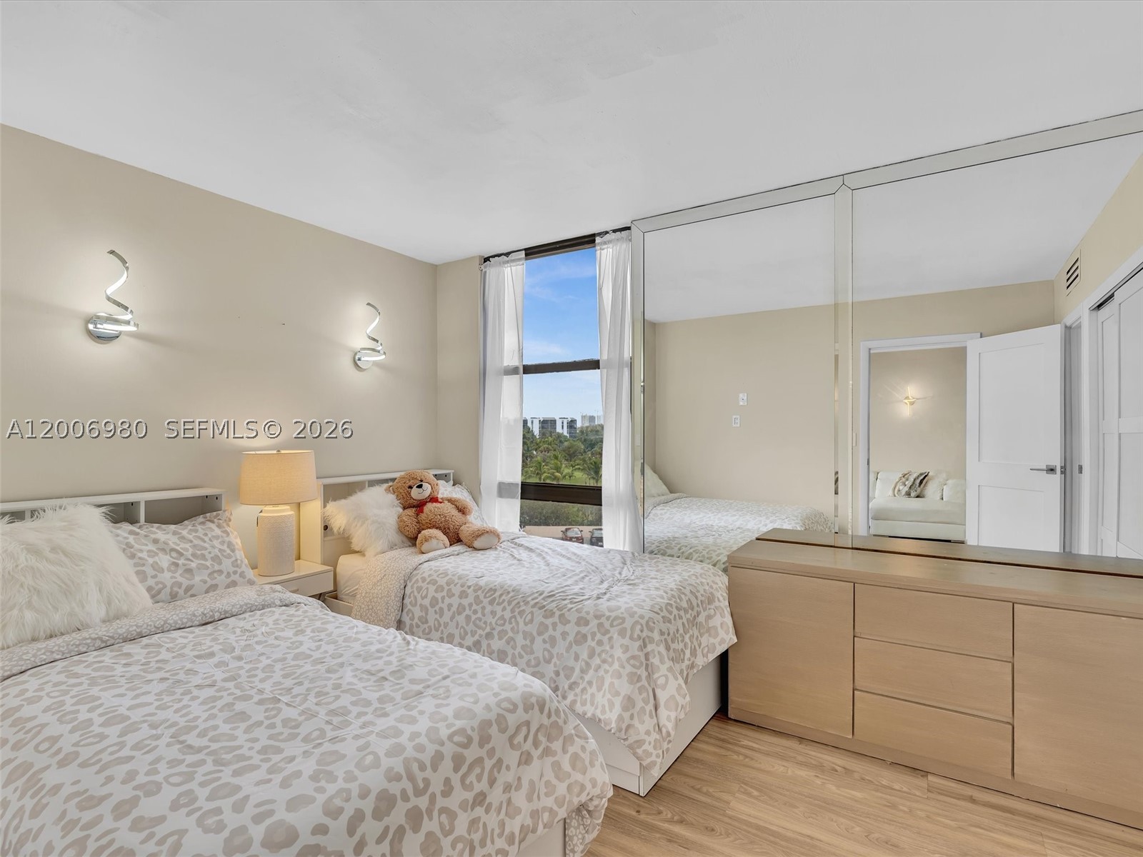CORONADO CONDO- TOWER II - Residential