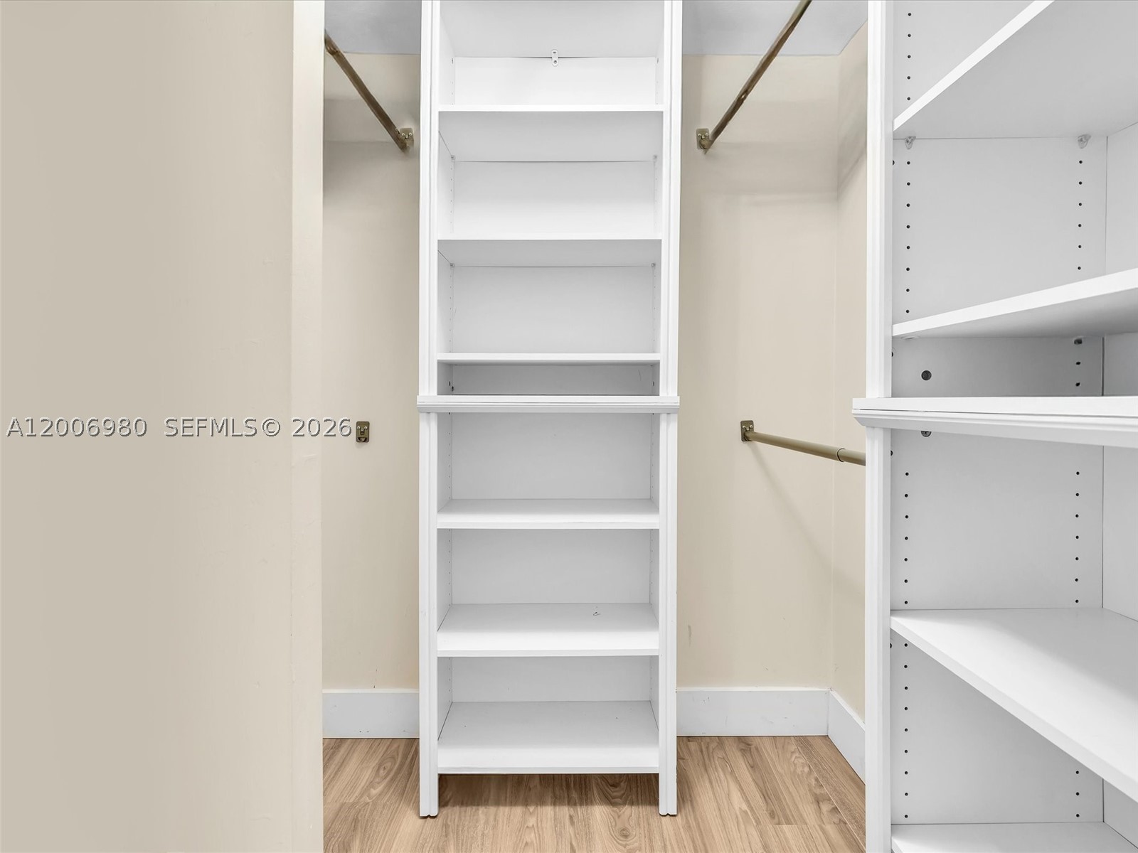 CORONADO CONDO- TOWER II - Residential