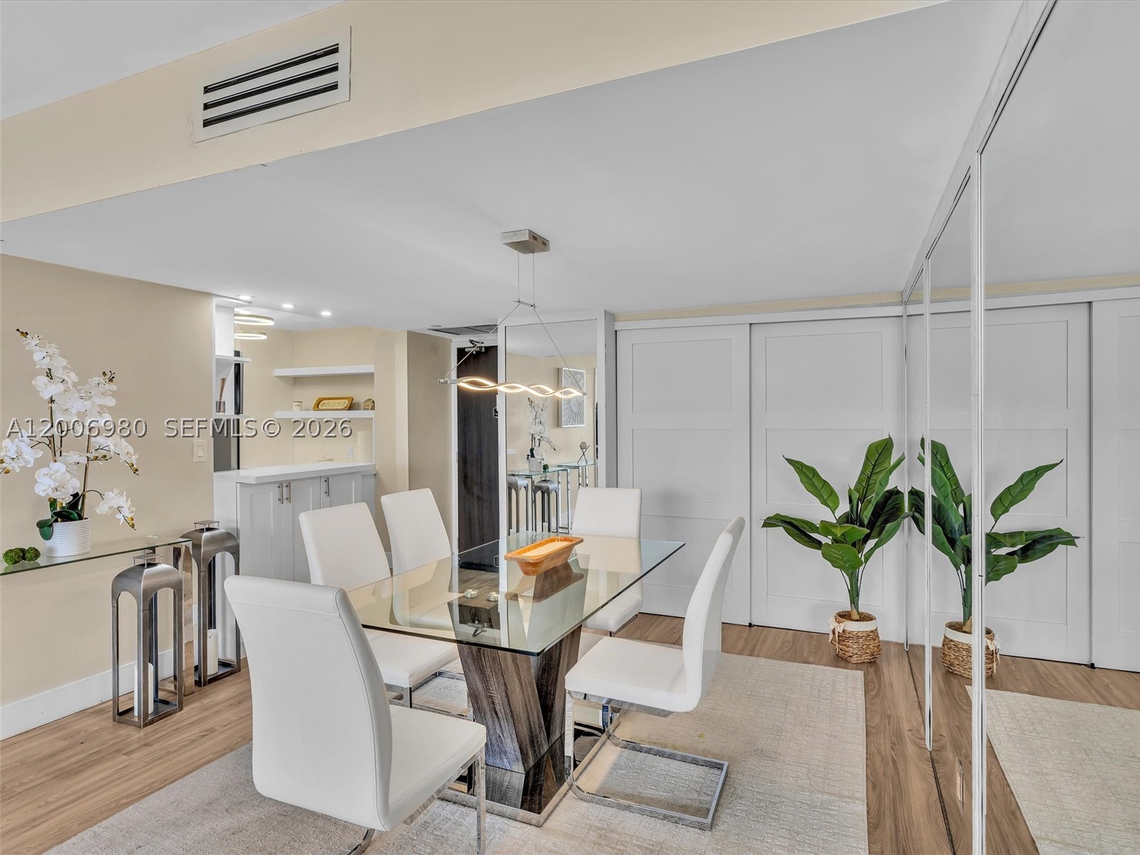 CORONADO CONDO- TOWER II - Residential