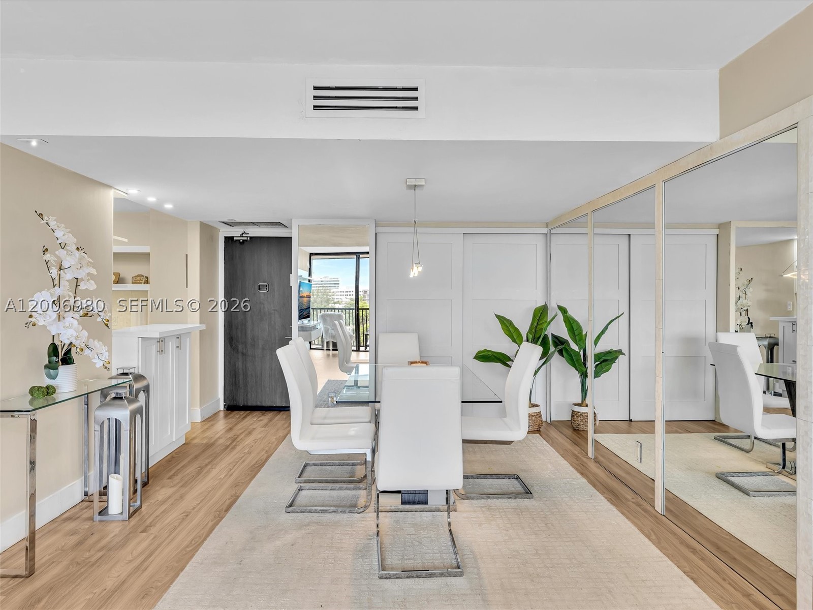 CORONADO CONDO- TOWER II - Residential
