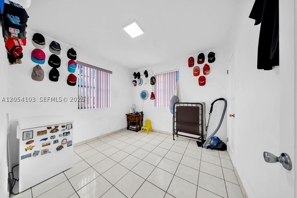 PALM ESTATES - Residential