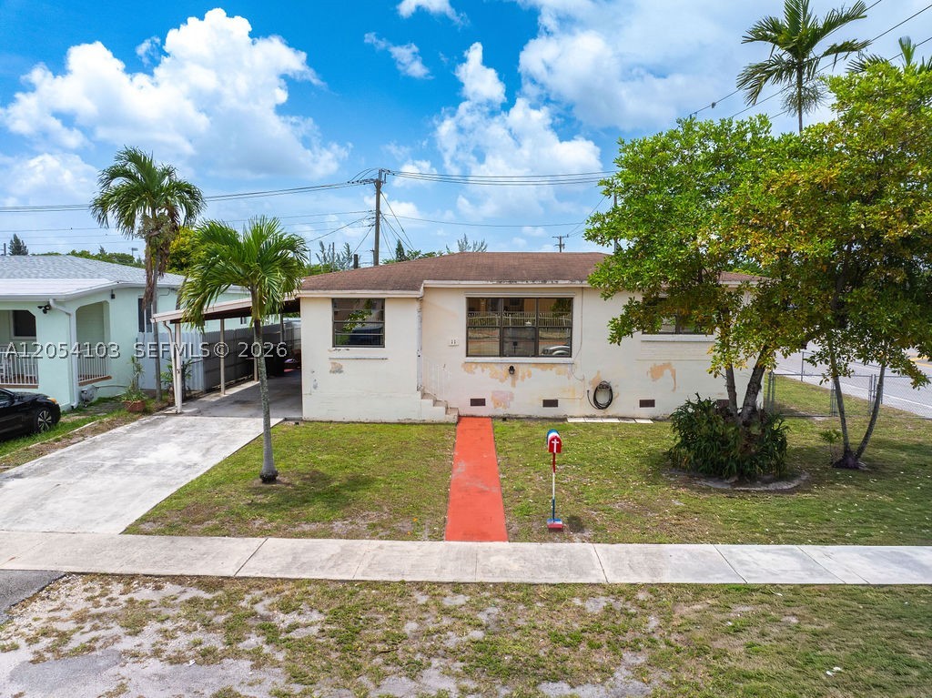 PALM ESTATES - Residential