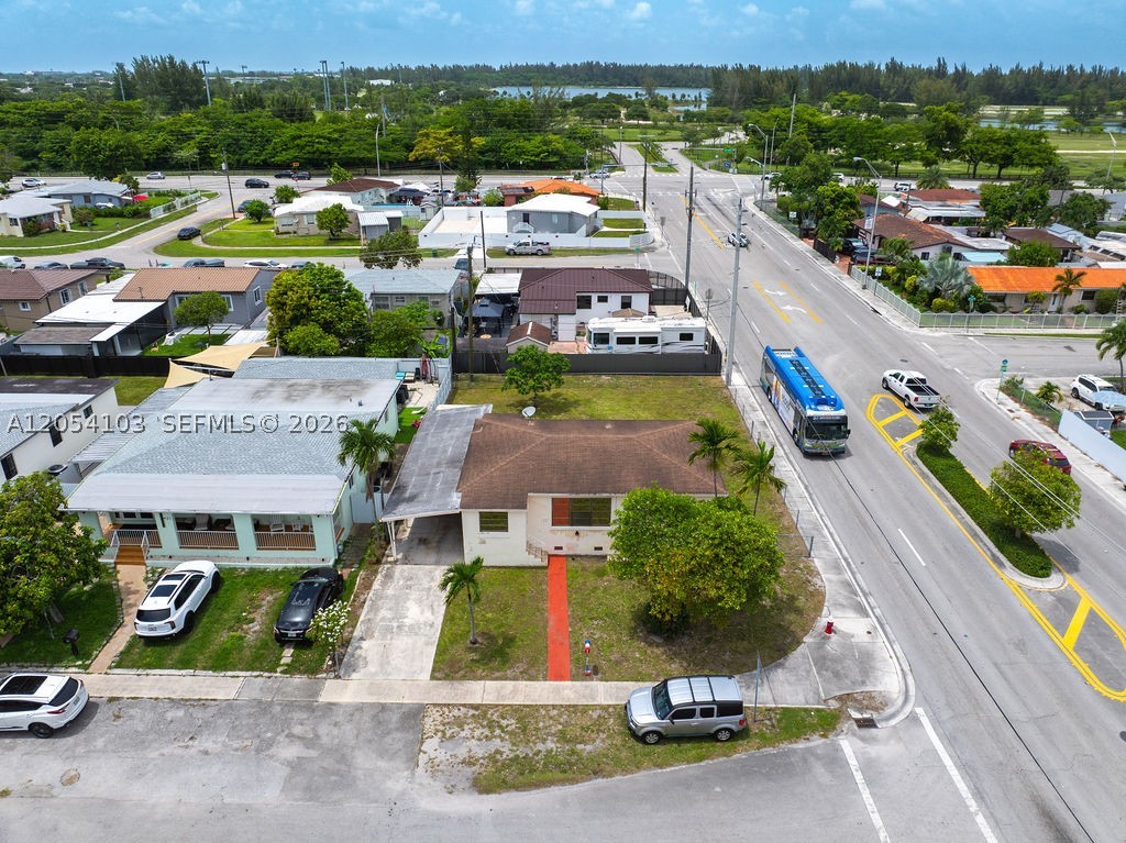 PALM ESTATES - Residential