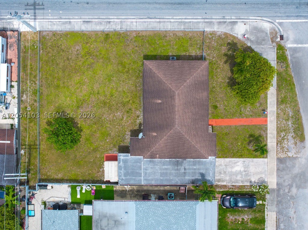 PALM ESTATES - Residential