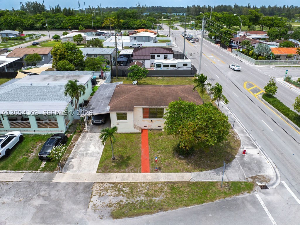 PALM ESTATES - Residential