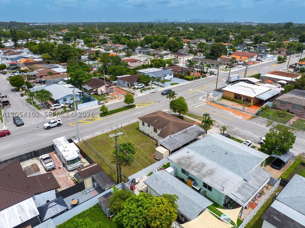 PALM ESTATES - Residential