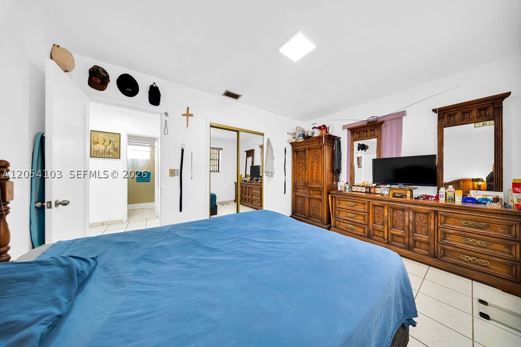 PALM ESTATES - Residential