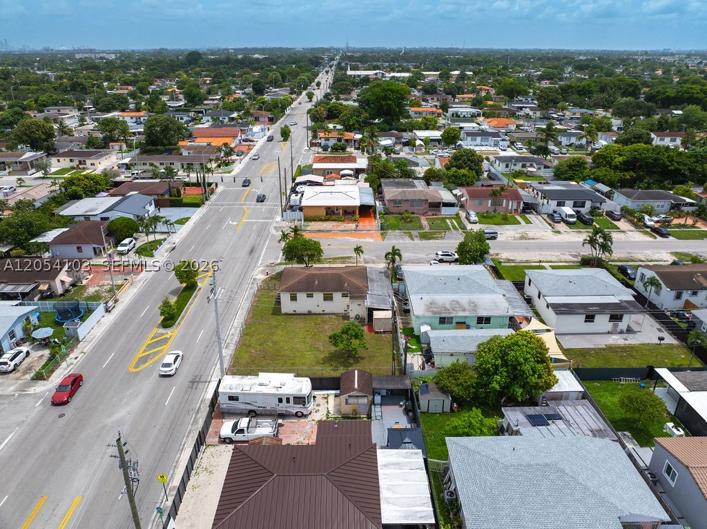 PALM ESTATES - Residential