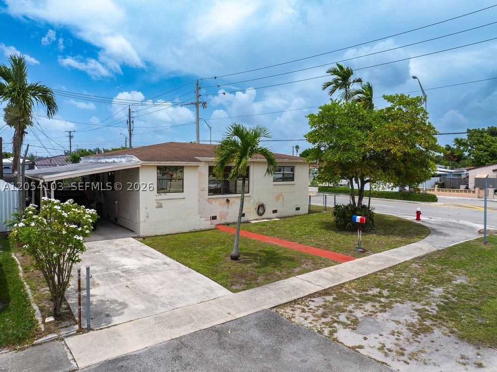 PALM ESTATES - Residential